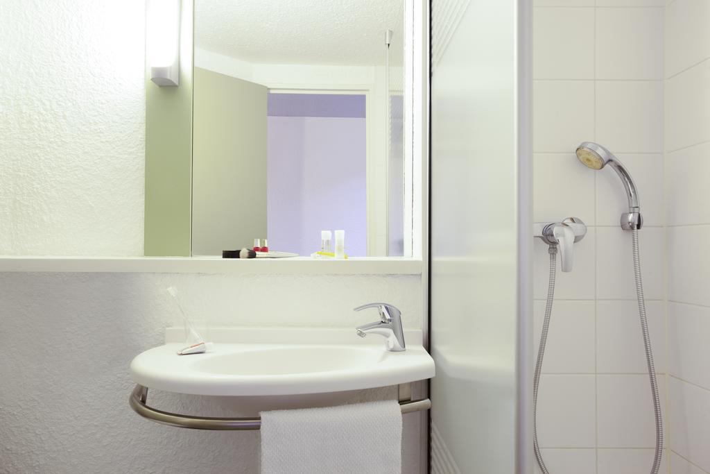 Ibis Budget Tarbes Szoba fotó