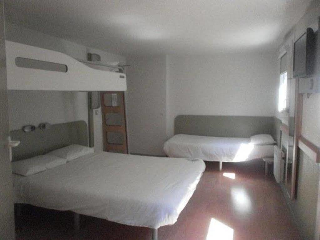 Ibis Budget Tarbes Kültér fotó